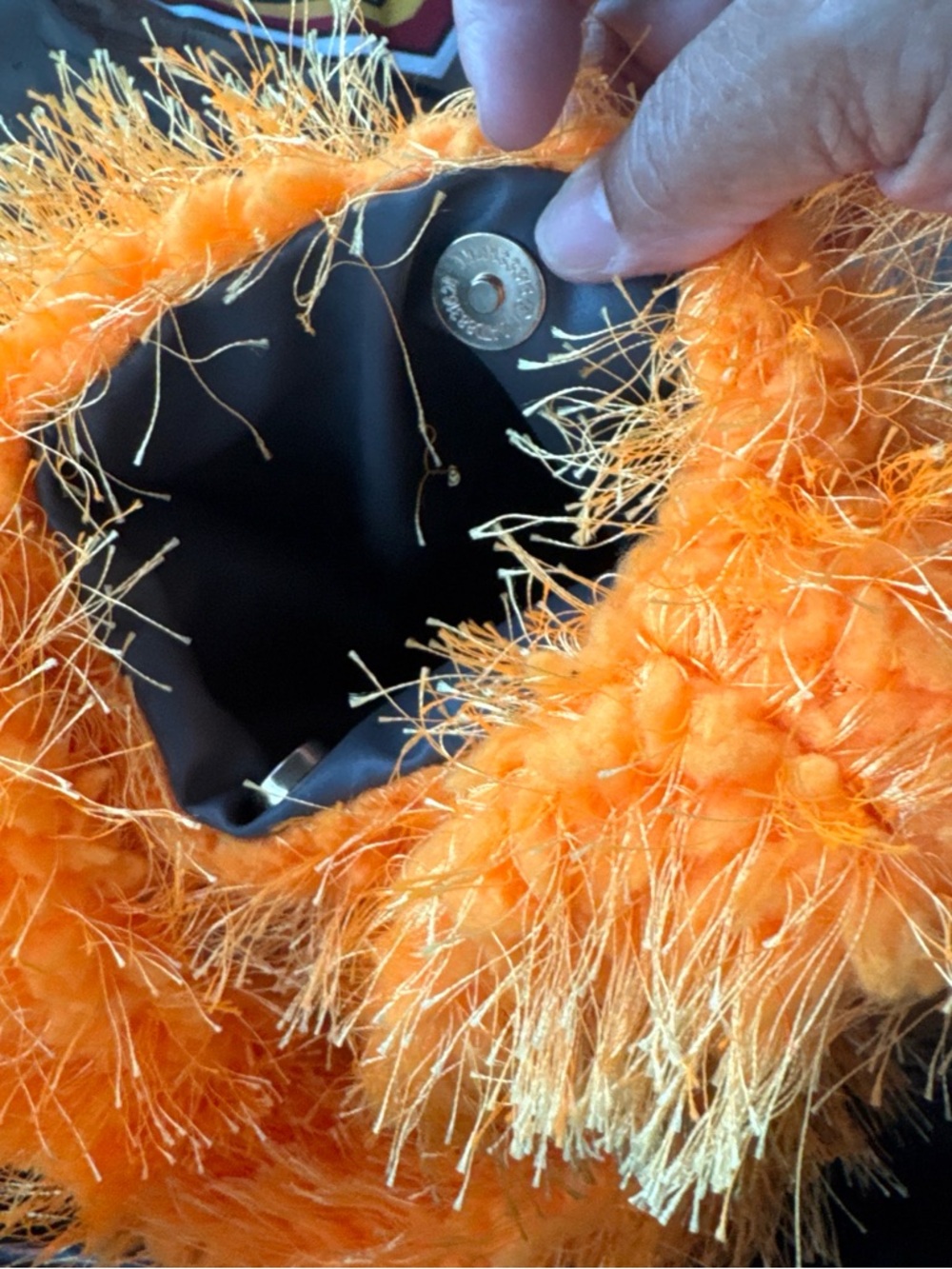 Fuzzy Star-Shaped Orange purse with crossbody drop15 inches - Picture 2 of 4